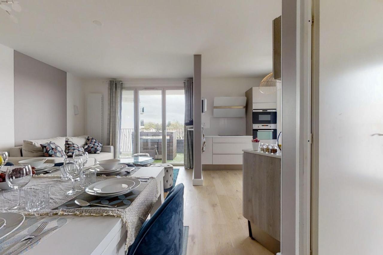 Bedland Apartment Bailly-Romainvilliers Exterior foto
